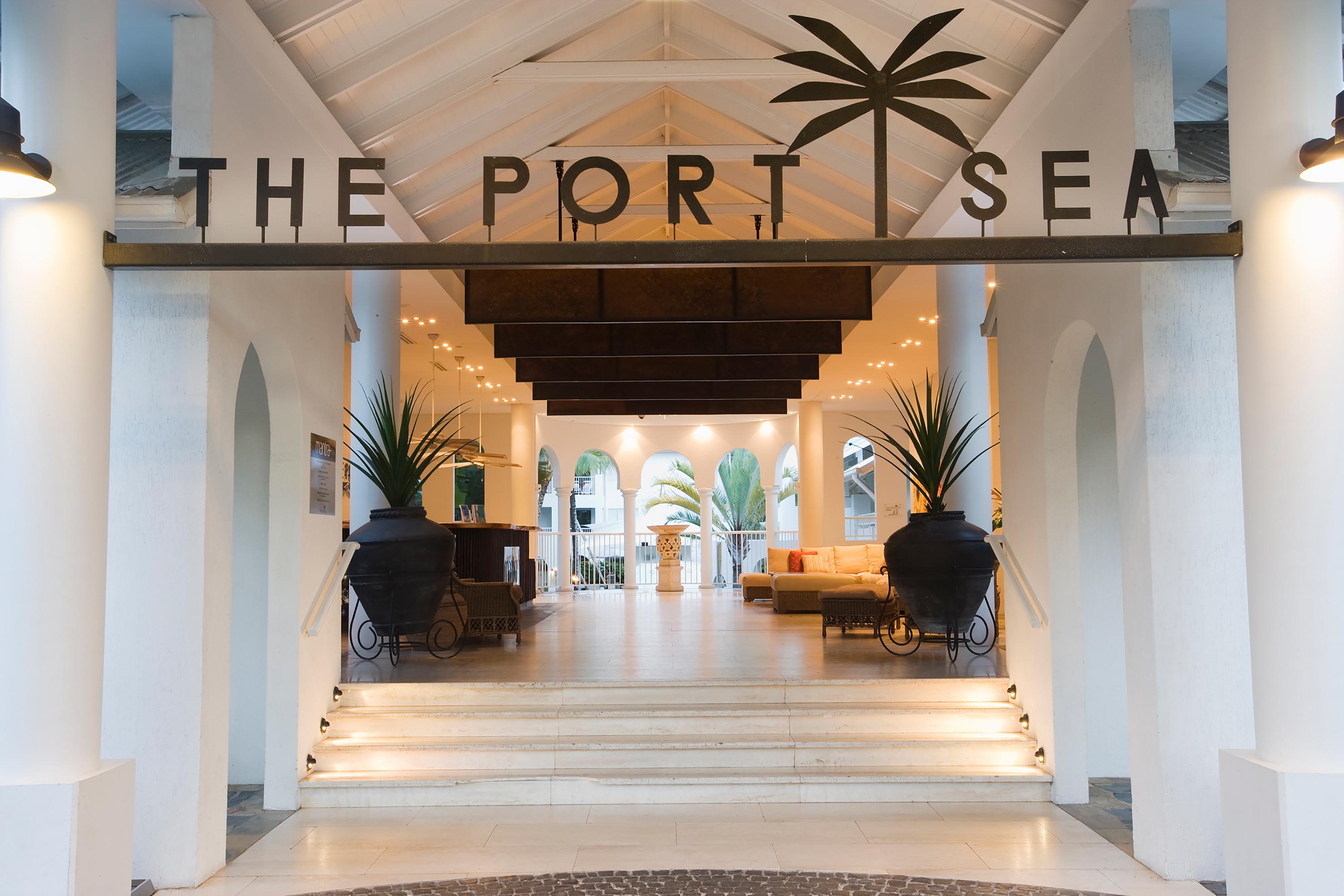Mantra Portsea Hotel Port Douglas Bagian luar foto